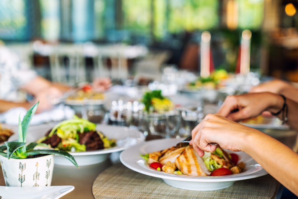 Park Avenue Eats: A Food Lover’s Guide to the Best Dining Spots in Rochester’s Most Charming Neighborhood